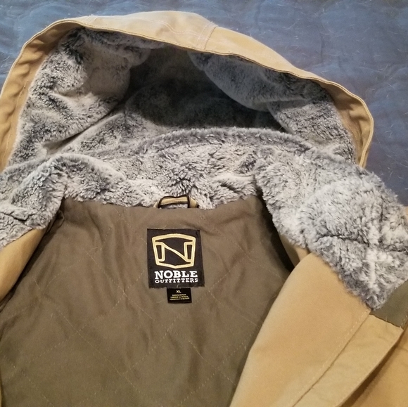 Nobel Tec Winter coat - Picture 2 of 8